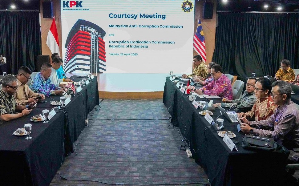 KPK dan MACC