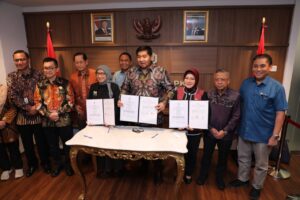 Kementerian PANRB, Kementerian PKP, BPS, Badan Pengelola Tabungan Perumahan Rakyat (BP Tapera), dan Bank Rakyat Indonesia (BRI) menandatangani MoU (Foto : Kementerian PANRB)