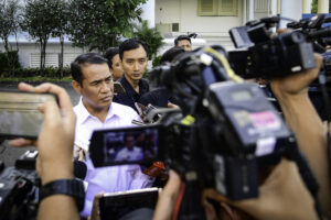 Menteri Pertanian Amran Sulaiman memberikan keterangannya usai diterima Presiden Prabowo di Istana Kepresidenan Jakarta, pada Rabu, 30 Juli 2025. (Foto: BPMI Setpres)