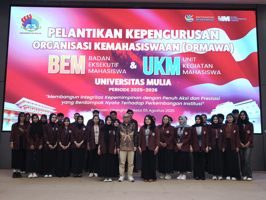 Pelantikan kepengurusan Badan Eksekutif Mahasiswa (BEM) dan Unit Kegiatan Mahasiswa (UKM) yang berlangsung di Ballroom Cheng Hoo , Selasa 5 Agustus 2025 (Humas Universitas Mulia)